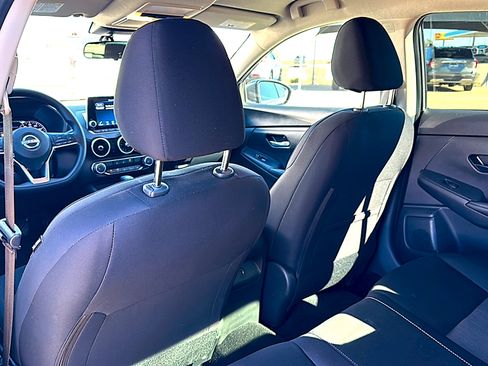 Used 2024 Nissan Sentra SV image 17