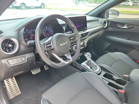 Used 2023 Kia Forte GT-Line w/ GT-Line Technology Package FWD image 15