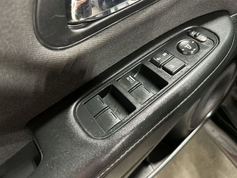 Used 2019 Honda HR-V Sport image 19