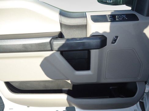 Used 2020 Ford F250 XL w/ Power Equipment Group image 22