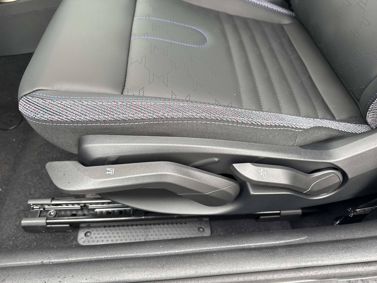 New 2026 MINI Cooper S FWD image 16