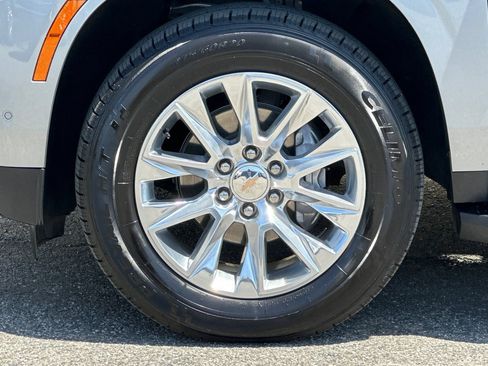 Certified 2025 Chevrolet Tahoe Premier AWD/4WD image 39