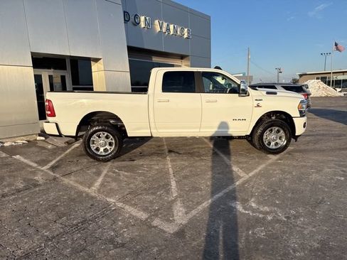 Used 2024 RAM 2500 Laramie AWD/4WD image 6