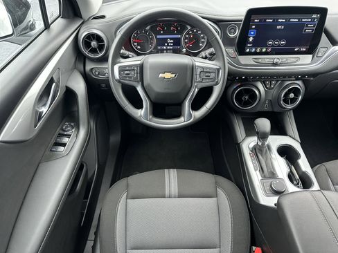 Used 2025 Chevrolet Blazer LT w/ Redline Edition image 17