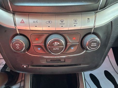 Used 2014 Dodge Journey R/T AWD/4WD image 25