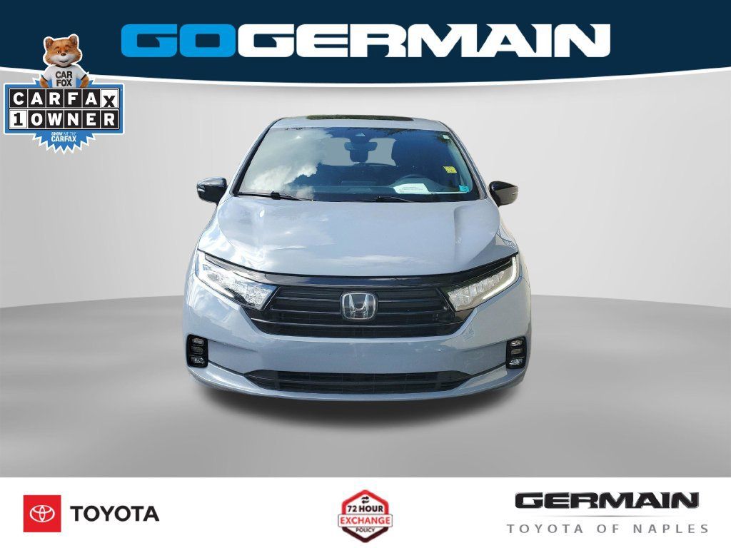 Used 2024 Honda Odyssey Sport image 2