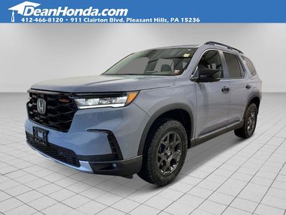 New 2025 Honda Pilot TrailSport