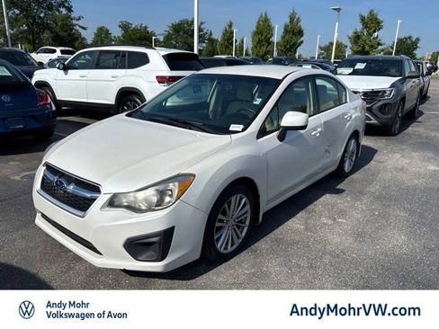 Used 2014 Subaru Impreza 2.0i Premium AWD/4WD image 1