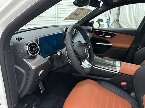 New 2026 Mercedes-Benz GLC 43 AMG GLC 43 AMG image 9