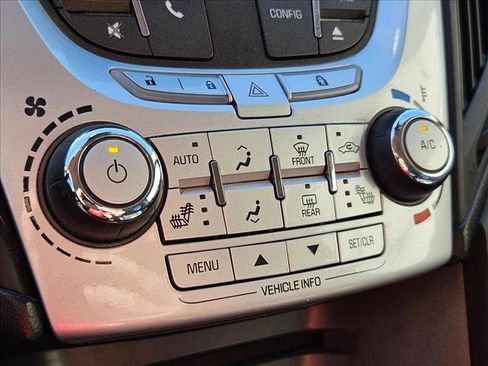 Used 2012 Chevrolet Equinox LTZ image 13