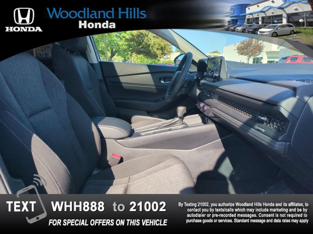 Used 2023 Honda Accord EX image 24