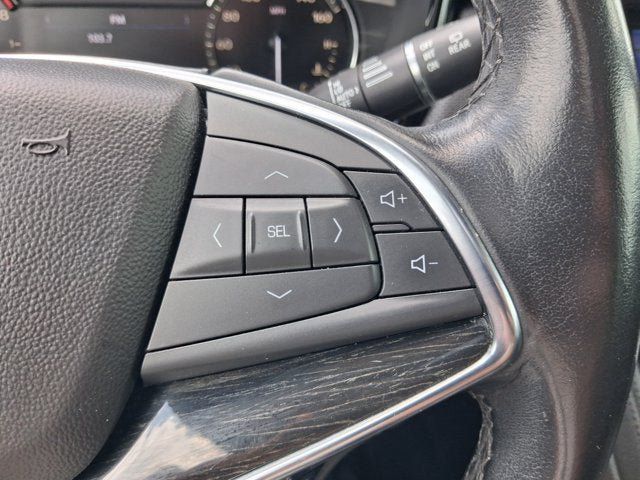 Used 2020 Cadillac XT5 Premium Luxury AWD/4WD image 16