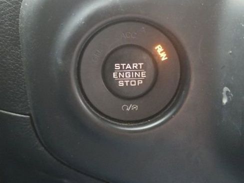 Used 2018 Jeep Wrangler Unlimited Sport S image 35