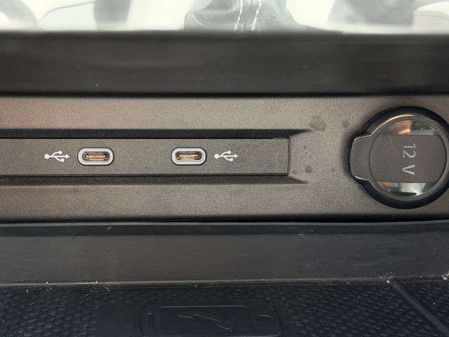 Used 2022 Volkswagen Tiguan SE R-Line AWD/4WD image 21