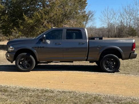 Used 2018 RAM 2500 Laramie w/ Sport Appearance Group image 9