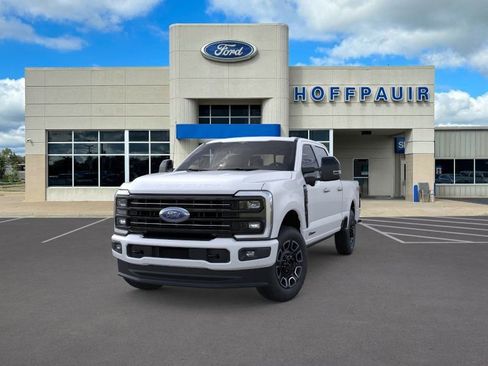 New 2025 Ford F250 Platinum w/ FX4 Off-Road Package image 24