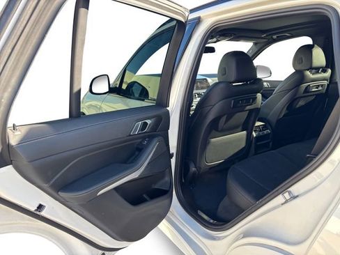 Used 2023 BMW X5 sDrive40i w/ M Sport Package image 23