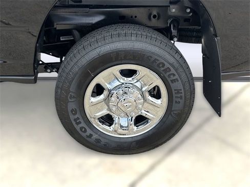 New 2025 RAM 2500 Tradesman image 10
