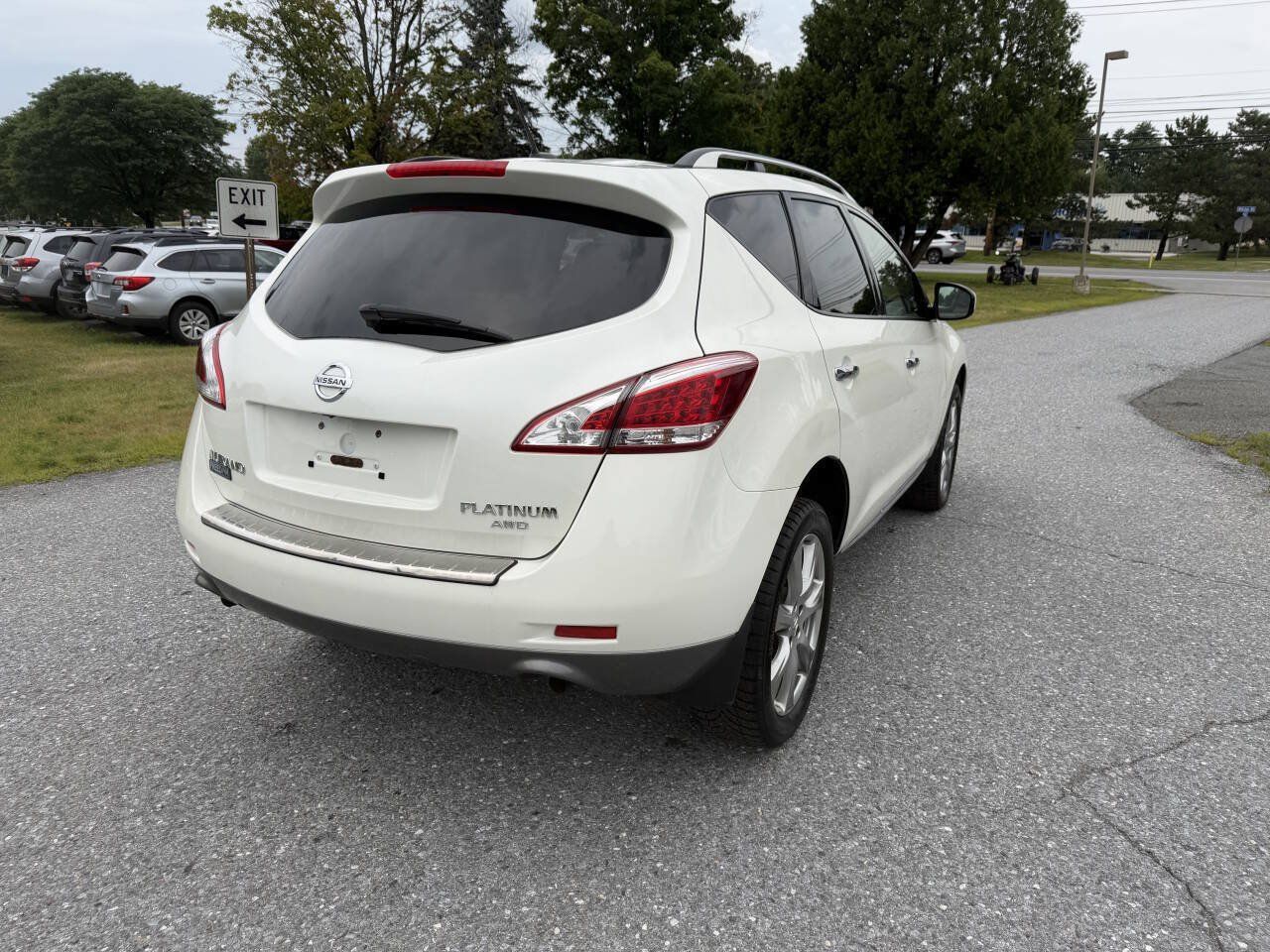 Used 2014 Nissan Murano LE w/ Platinum Edition Package AWD/4WD image 5
