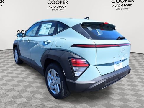 New 2026 Hyundai Kona SE image 9