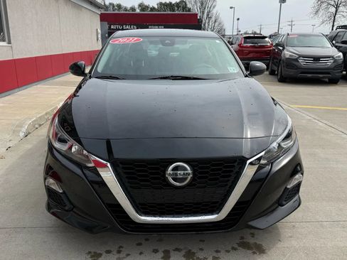 Used 2021 Nissan Altima 2.5 S w/ Driver Assist Package FWD image 5
