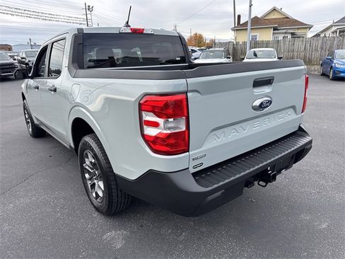 Used 2022 Ford Maverick XLT w/ XLT Luxury Package image 6