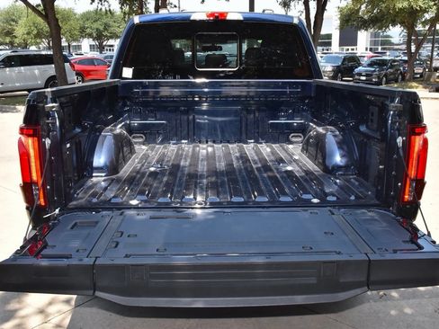 Certified 2025 Ford F150 Platinum w/ Equipment Group 702A High AWD/4WD image 39