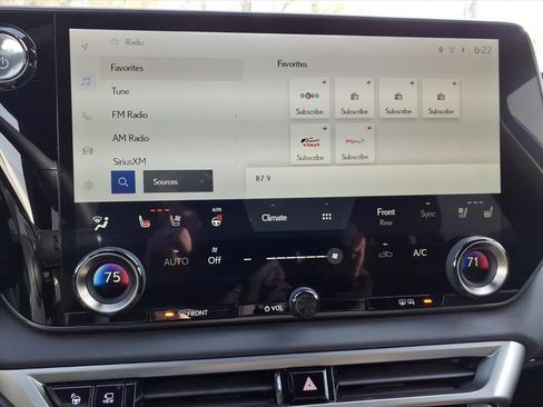 Certified 2023 Lexus RX 350 w/ Accessory Package (2T) image 16