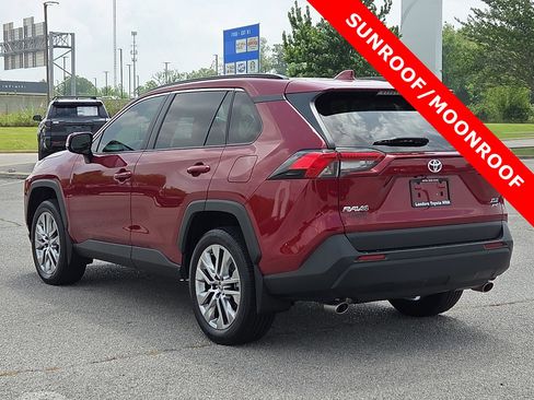 Used 2024 Toyota RAV4 XLE Premium AWD/4WD image 4