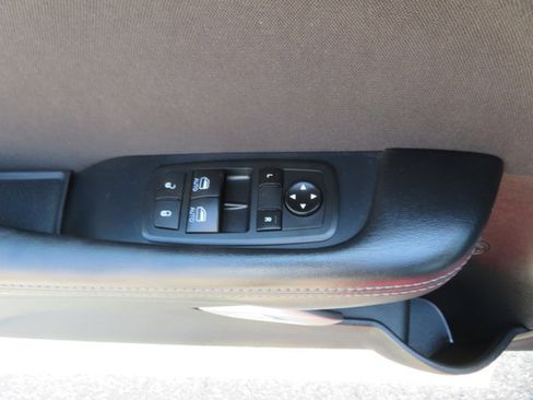 Used 2015 Dodge Challenger SXT w/ Super Sport Group (SS/T) image 20