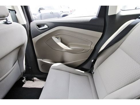Used 2019 Ford Escape SE FWD image 12