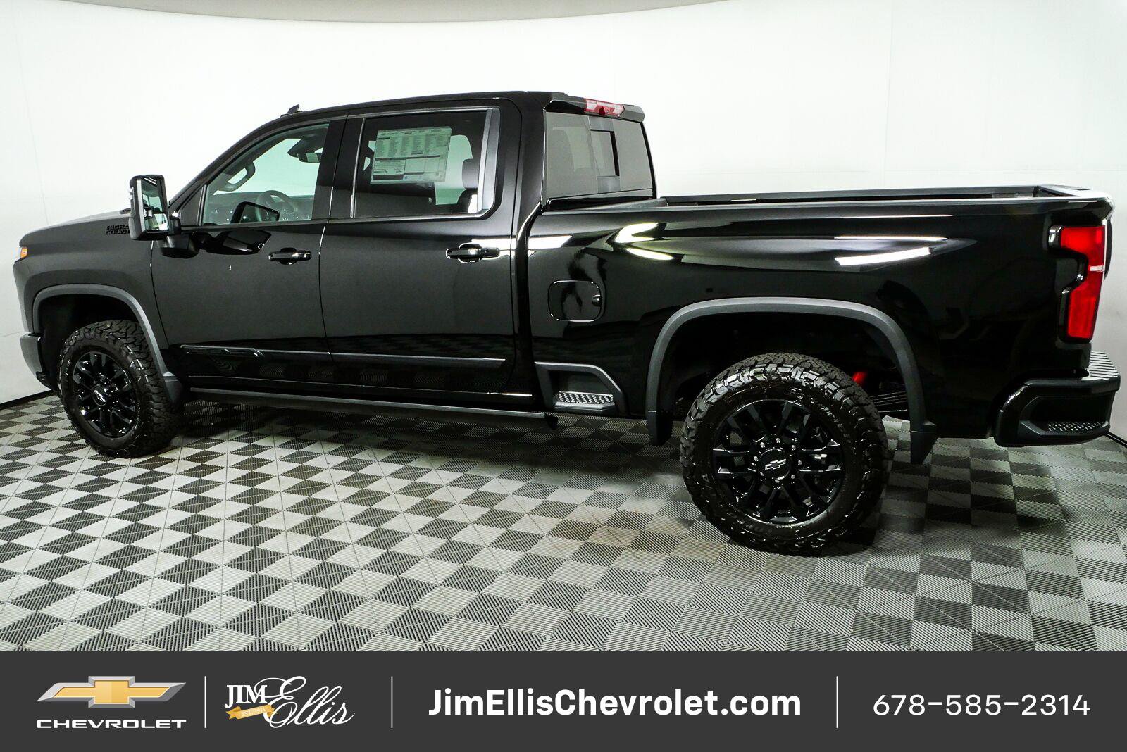 New 2026 Chevrolet Silverado 2500 High Country w/ Midnight Edition AWD/4WD image 31