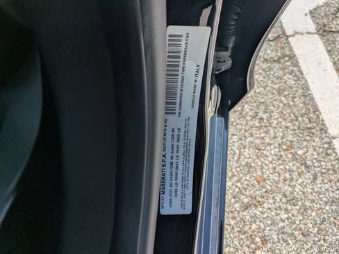 Used 2019 Maserati Quattroporte S GranSport Q4 AWD/4WD image 32