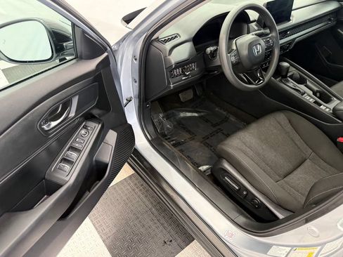 Used 2026 Honda Accord SE image 26