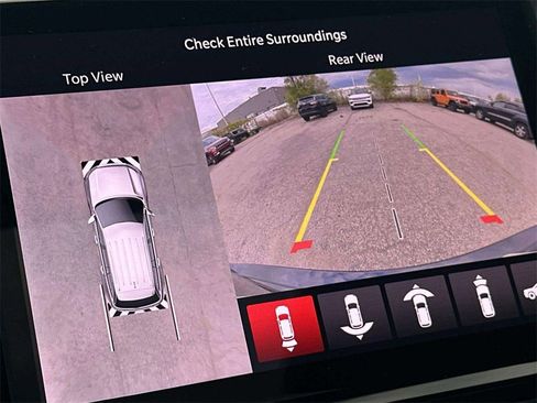 New 2025 Jeep Grand Cherokee Limited image 11