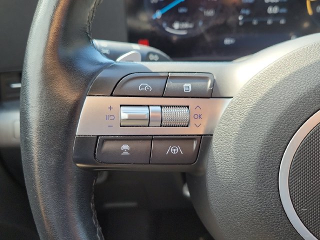 Used 2024 Hyundai Kona Limited AWD/4WD image 27