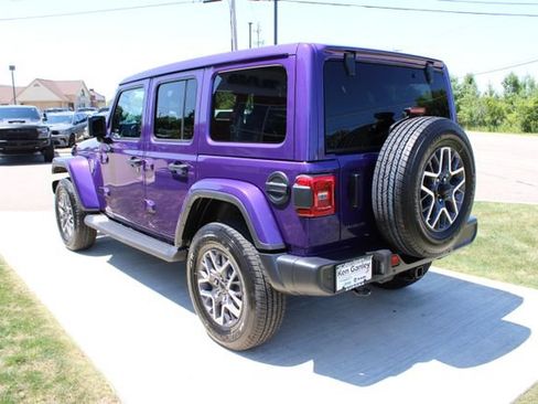 New 2026 Jeep Wrangler Unlimited Sahara AWD/4WD image 32