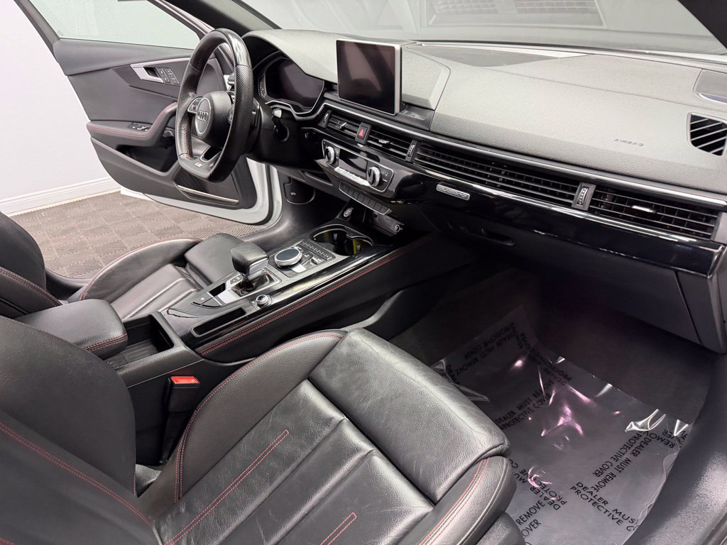 Used 2019 Audi A4 2.0T Prestige AWD/4WD image 53
