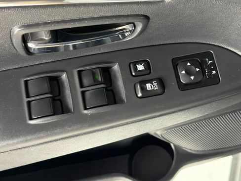 Used 2024 Mitsubishi Outlander Sport ES image 15