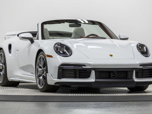 Used 2022 Porsche 911 Turbo S image 1