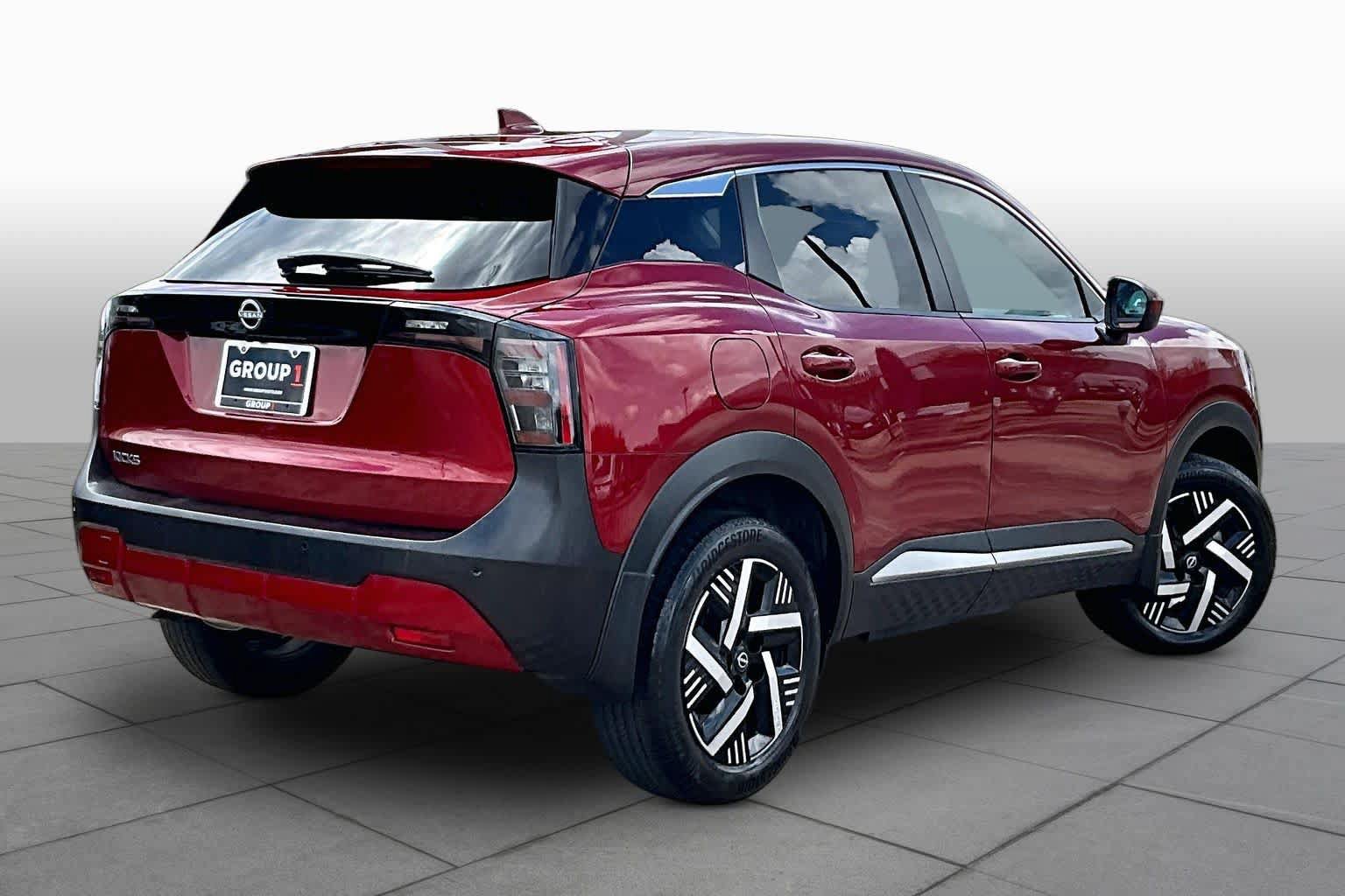 Certified 2025 Nissan Kicks SV FWD image 13