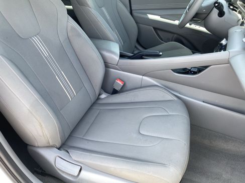 Certified 2026 Hyundai Elantra Sport FWD image 10