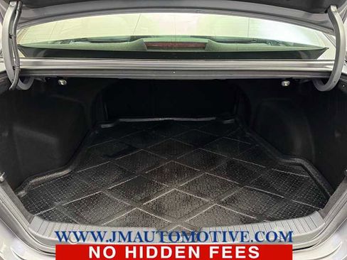 Used 2013 Hyundai Sonata SE w/ Navigation & Sunroof Pkg image 16