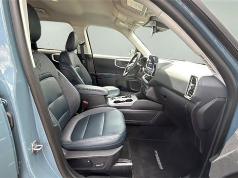 Used 2023 Ford Bronco Sport Outer Banks w/ Tech Package image 10