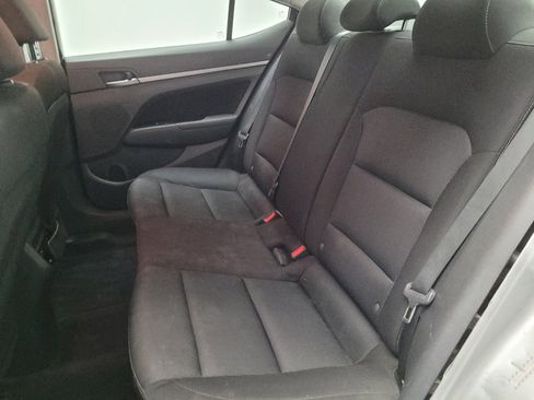 Used 2018 Hyundai Elantra SEL FWD image 18