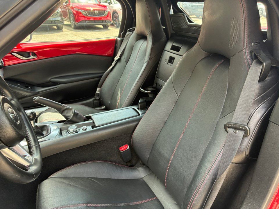 Used 2016 MAZDA MX-5 Miata Grand Touring RWD image 26