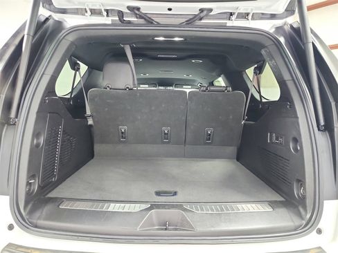 Used 2023 Chevrolet Suburban Premier image 48