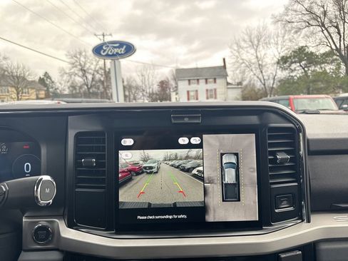 New 2025 Ford F250 XLT w/ Black Appearance Package image 38