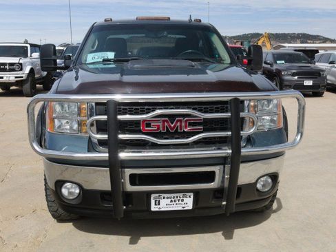 Used 2011 GMC Sierra 3500 SLE w/ SLE Preferred Package AWD/4WD image 7