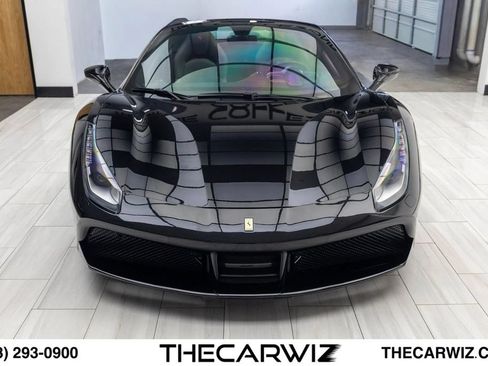 Used 2019 Ferrari 488 Spider RWD image 8